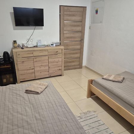 Kasnyik Winery Guest House Strekov Екстериор снимка