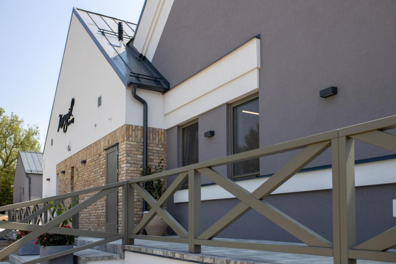 Kasnyik Winery Guest House Strekov Екстериор снимка